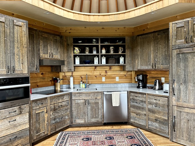 Yurts (United States of America, Somers, Montana)