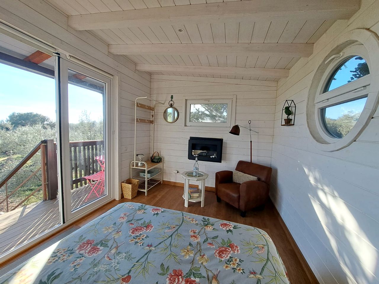 Stylish Getaway near Tarragona for Glamping in Spain