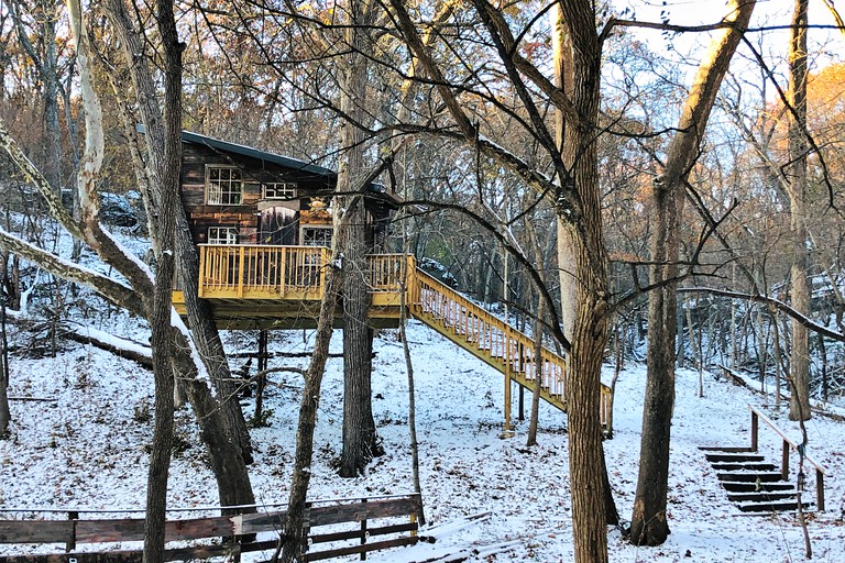 Stop searching for a tree house 'near me' and book out this incredible vacation rental near Kansas City