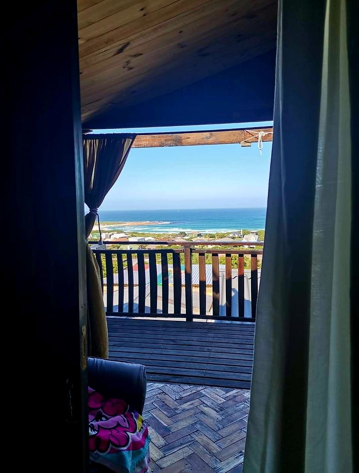 Gorgeous Treetop Cabin Rental Perfect for Glamping near Cape Town