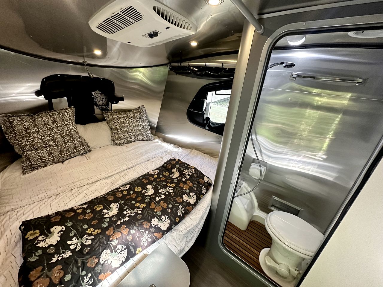 Original and Charming Airstream Rental in Salt Lake City for Glamping in Utah