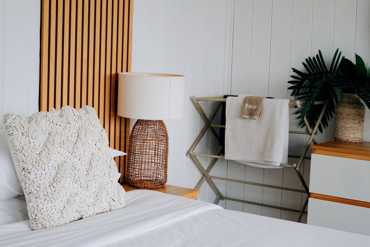 North Island Glamping Retreat for a Surfing Holiday near Auckland