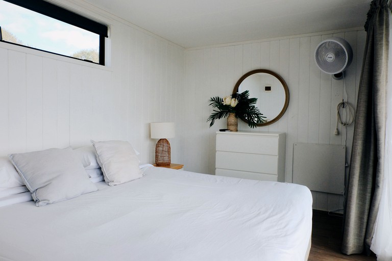 Pods (New Zealand, Te Arai, North Island)