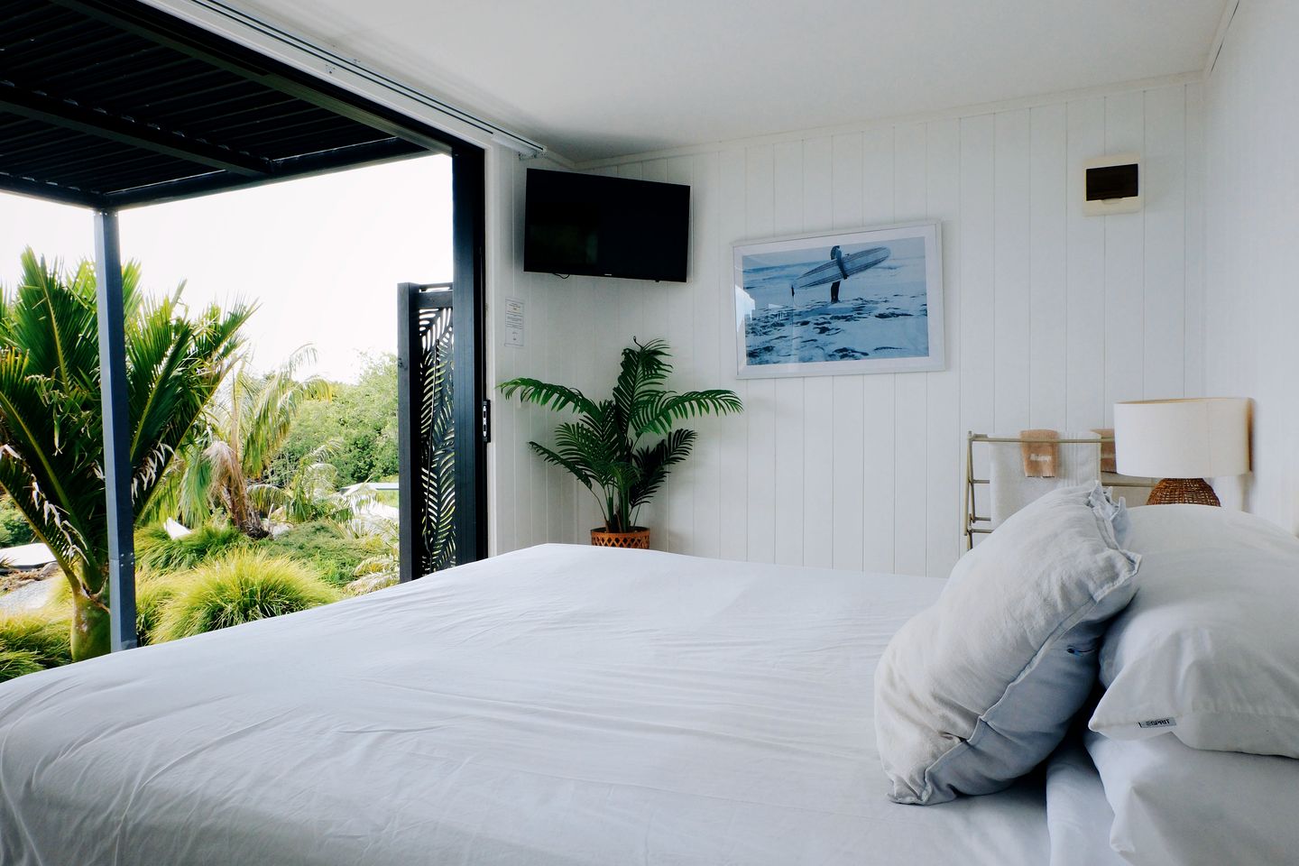 Luxury Camping Pod for Two to Go Glamping near Auckland