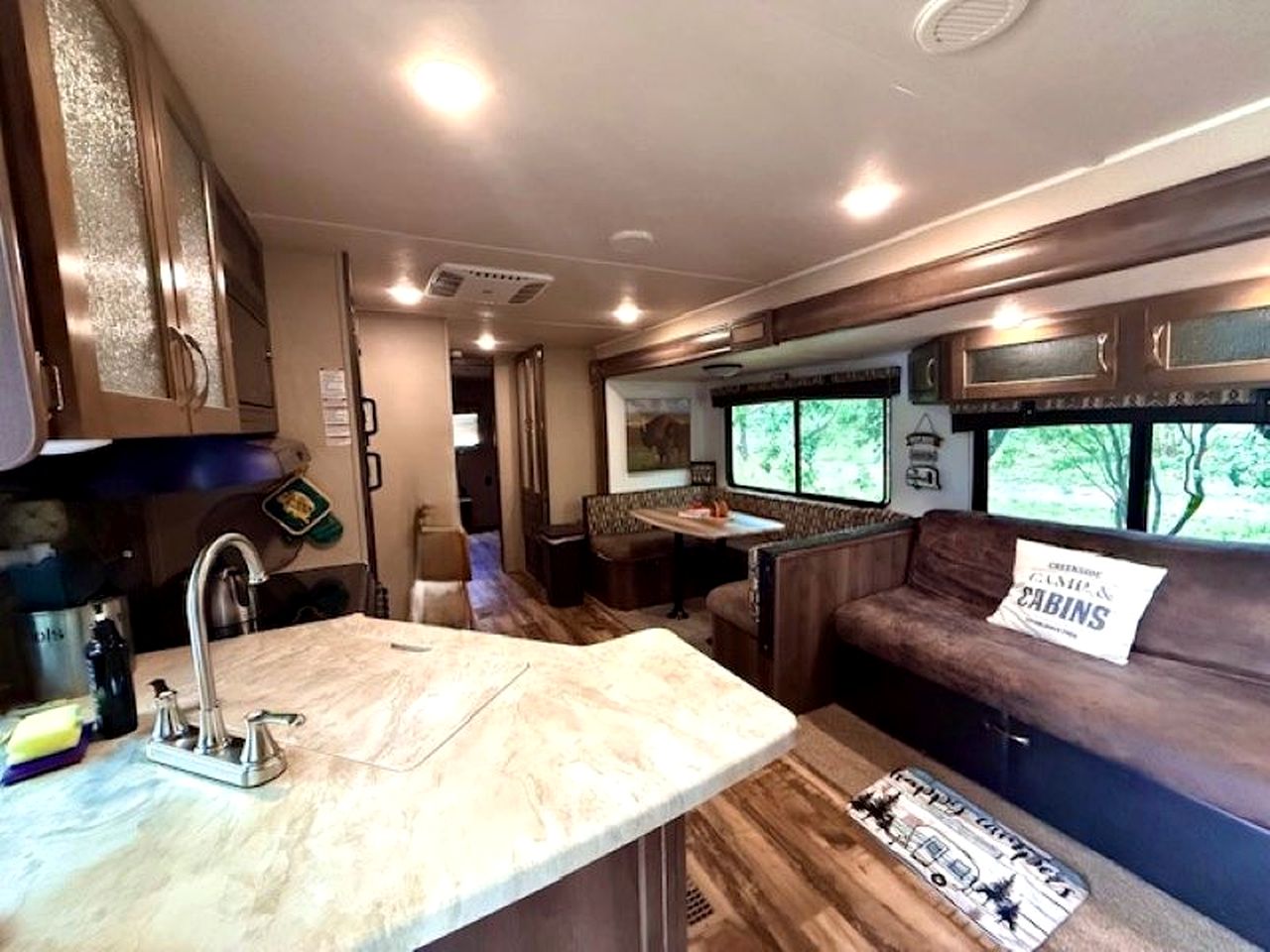 Texas Hill Country Glamping Caravan for a Nature Escape near Hamilton Creek