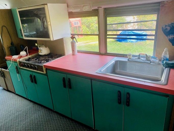 Caravans (United States of America, Chatham, New Hampshire)