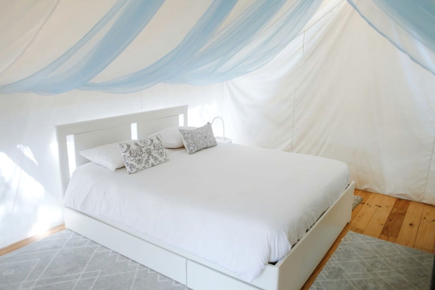 Fabulous Portugal Holiday Tent near Lisbon
