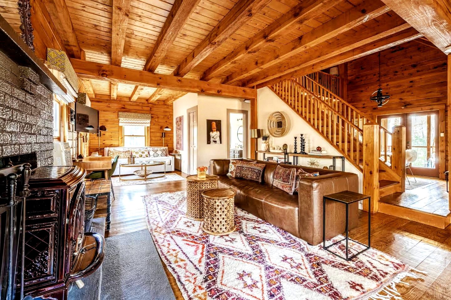 Modern, Cozy, Idyllic Log Cabin Secluded on 6 Serene Acres, Stone Ridge, New York