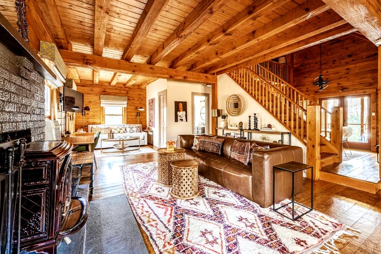 Cabins (United States of America, Stone Ridge, New York)