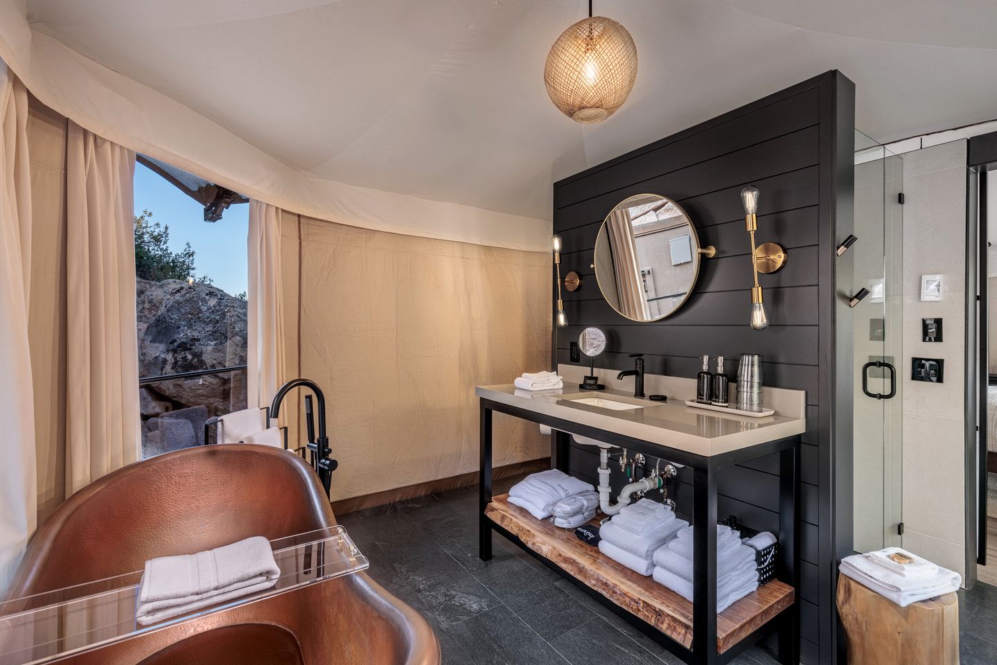 Star Seeker Luxury Camp near Zion Park