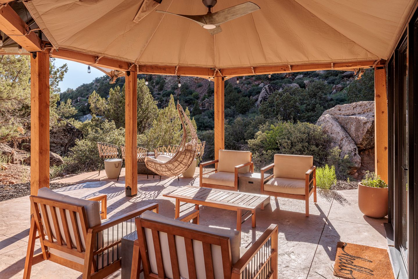 Star Seeker Luxury Camp near Zion Park