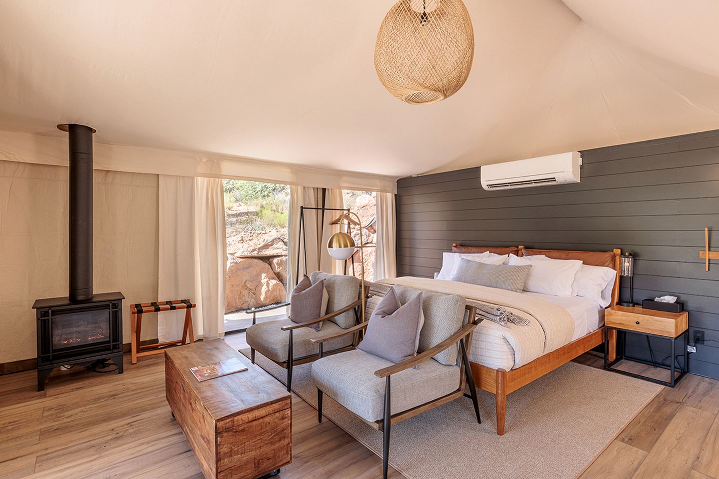 Desert Rose Luxury Camp Near Zion Park