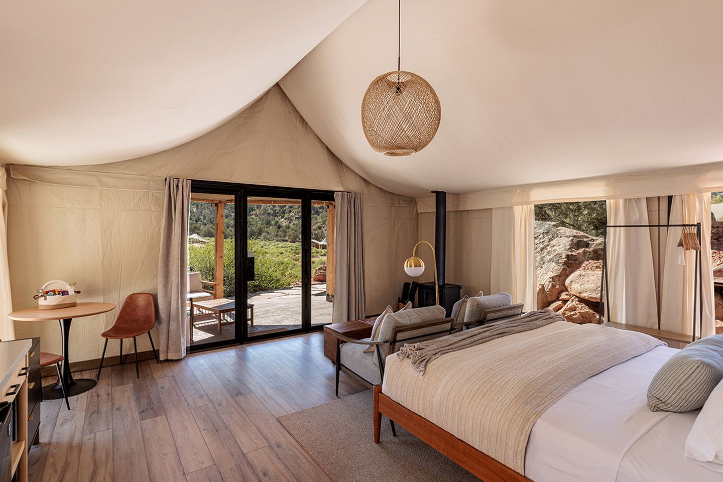 Desert Rose Luxury Camp Near Zion Park