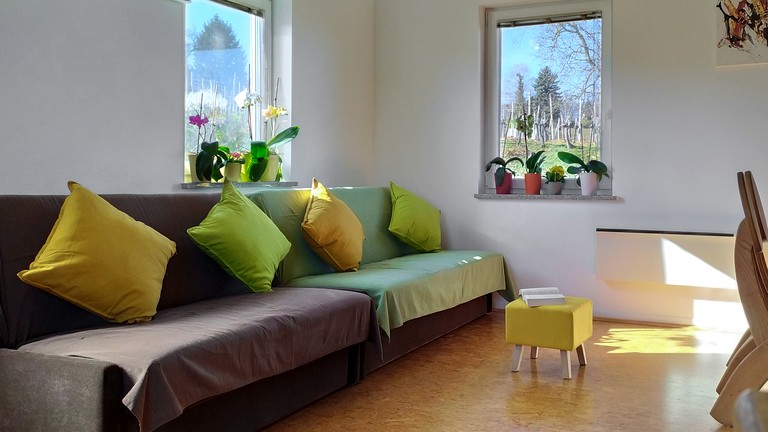 Cottages (Slovenia, Jesenice na Dolenjskem, Lower Sava)