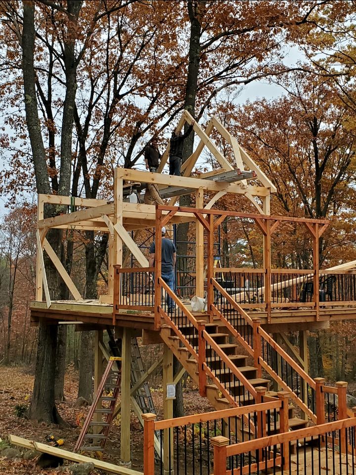 Unique Treehouse Accommodation for a Secluded Granite Lake Getaway