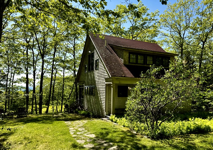 Cabins (United States of America, Sedgwick, Maine)