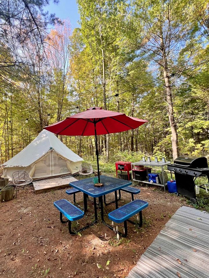 Bell Tents (Canada, Markdale, Ontario)