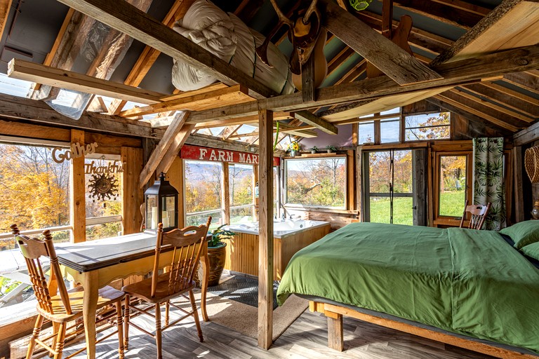 Barns (United States of America, Preston Hollow, New York)
