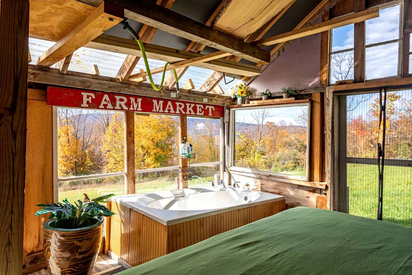 Cozy Barn Rental for an Exciting Weekend Getaway from New York