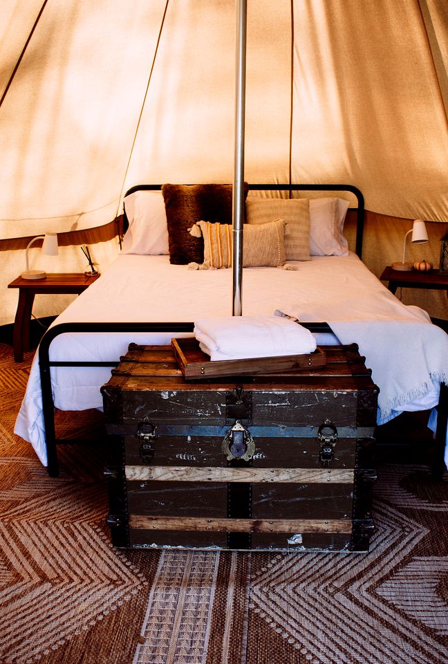 Pet-Friendly Bell Tent for Memorable Glamping Vacations on Lake Cunningham, Omaha, Nebraska