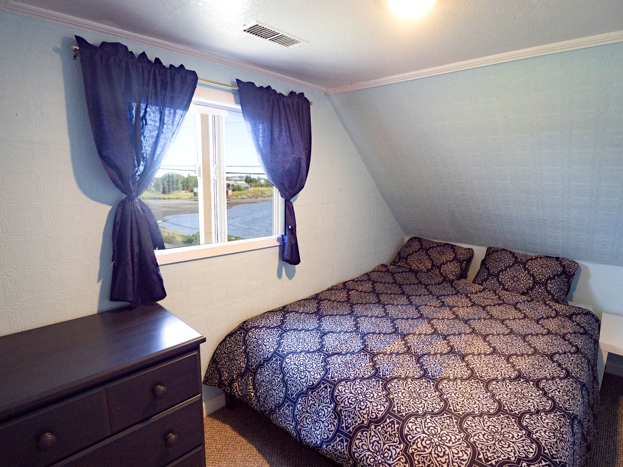 Cozy Cottage with Beach Access in Nova Scotia, Perfect for Water Sports Enthusiasts