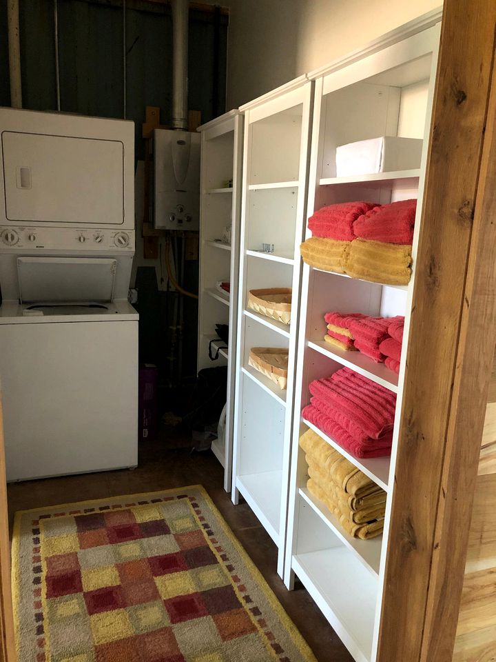 Modern Cabin Rental for Glamping in Colorado