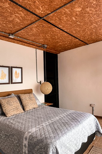 Huts (Colombia, Palestina, Caldas)