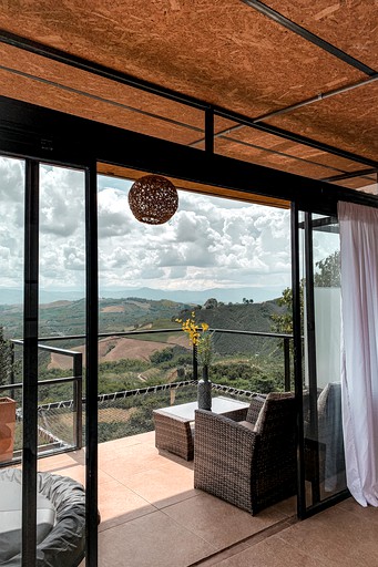 Huts (Colombia, Palestina, Caldas)