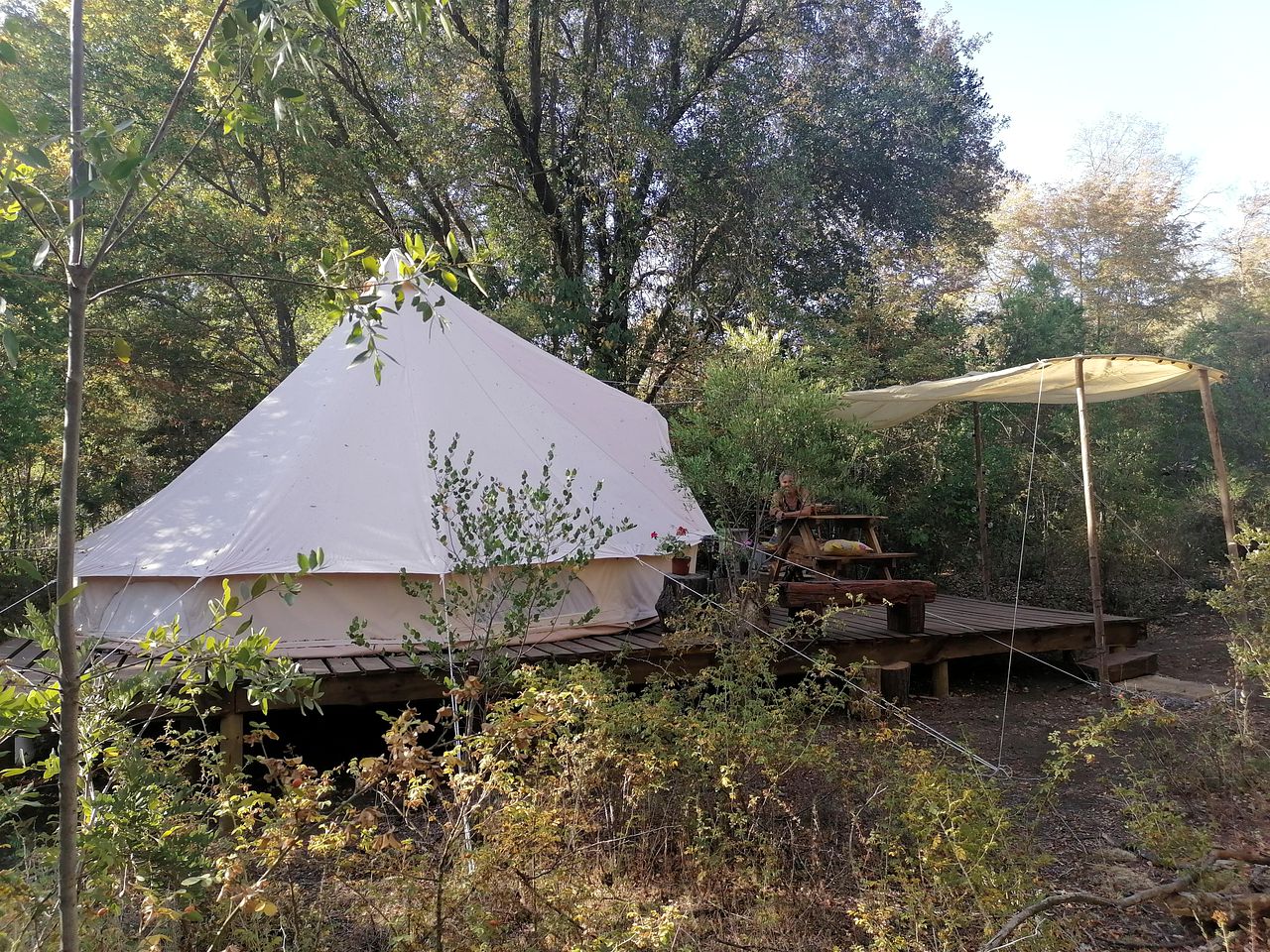 Rural Bell Tent makes for a Beautiful Chile Retreat