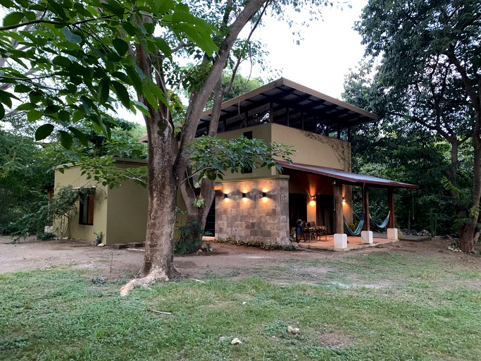 Beach Houses (Costa Rica, Tamarindo, Guanacaste)