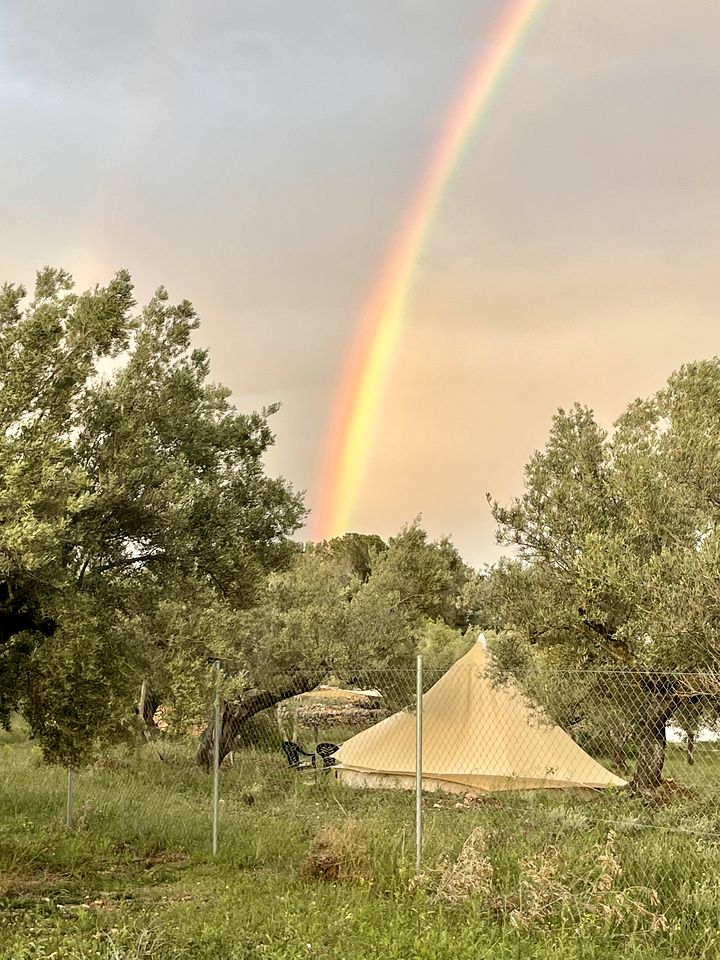 Stunning Bell Tent makes for a Perfect Valencia Escape