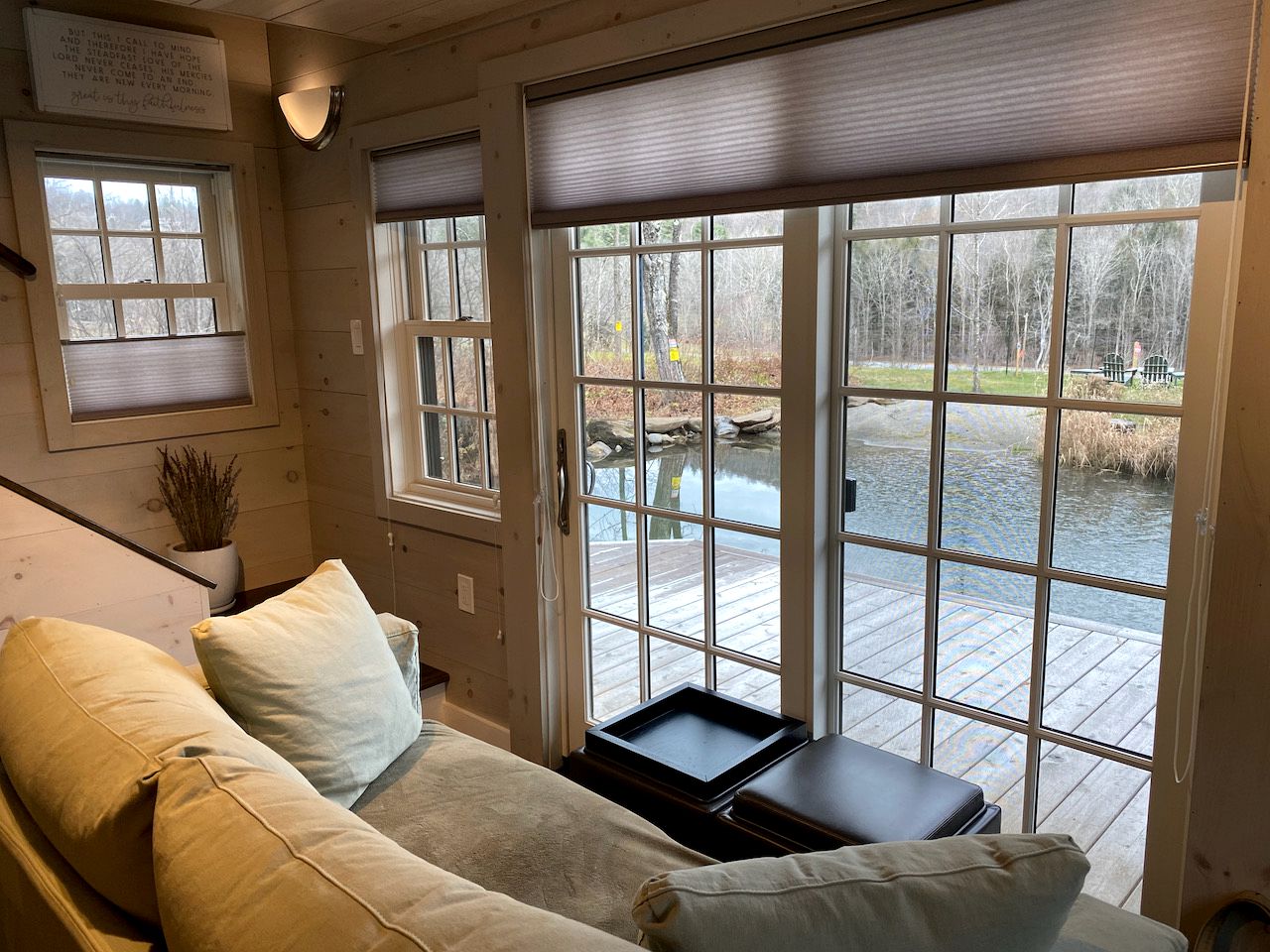 Adorable Cottage makes for a Beautiful Vermont Retreat