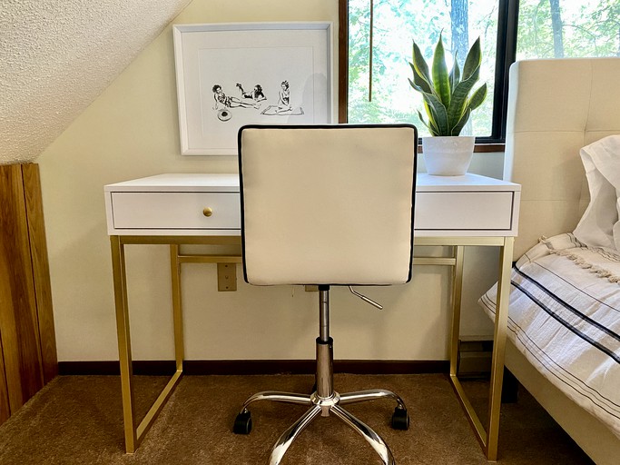 Designer Rentals (United States of America, Hedgesville, West Virginia)