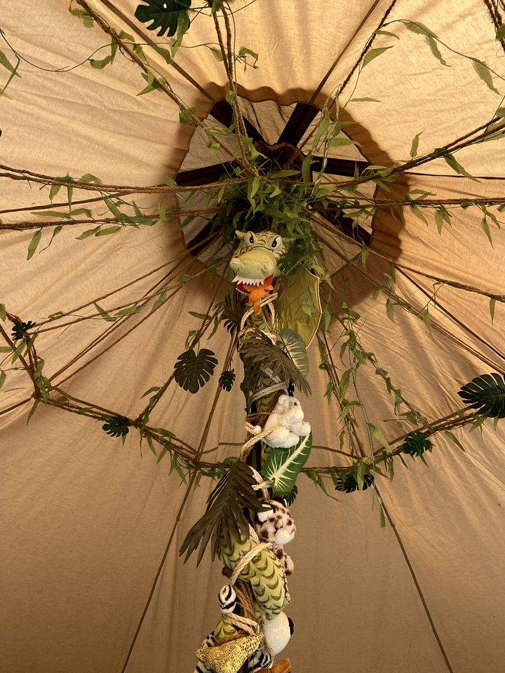 Bohemian Bell Tent Perfect for a Relaxing Getaway near Malaga City