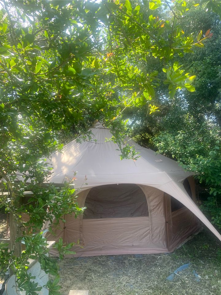 Bohemian Bell Tent Perfect for a Relaxing Getaway near Malaga City