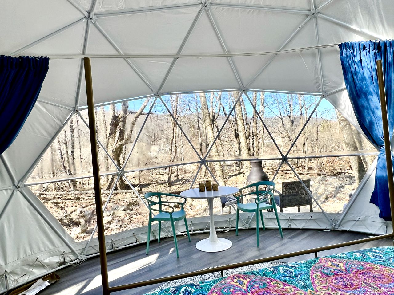 Romantic Dome on the Watauga River for a Romantic Retreat in Boone