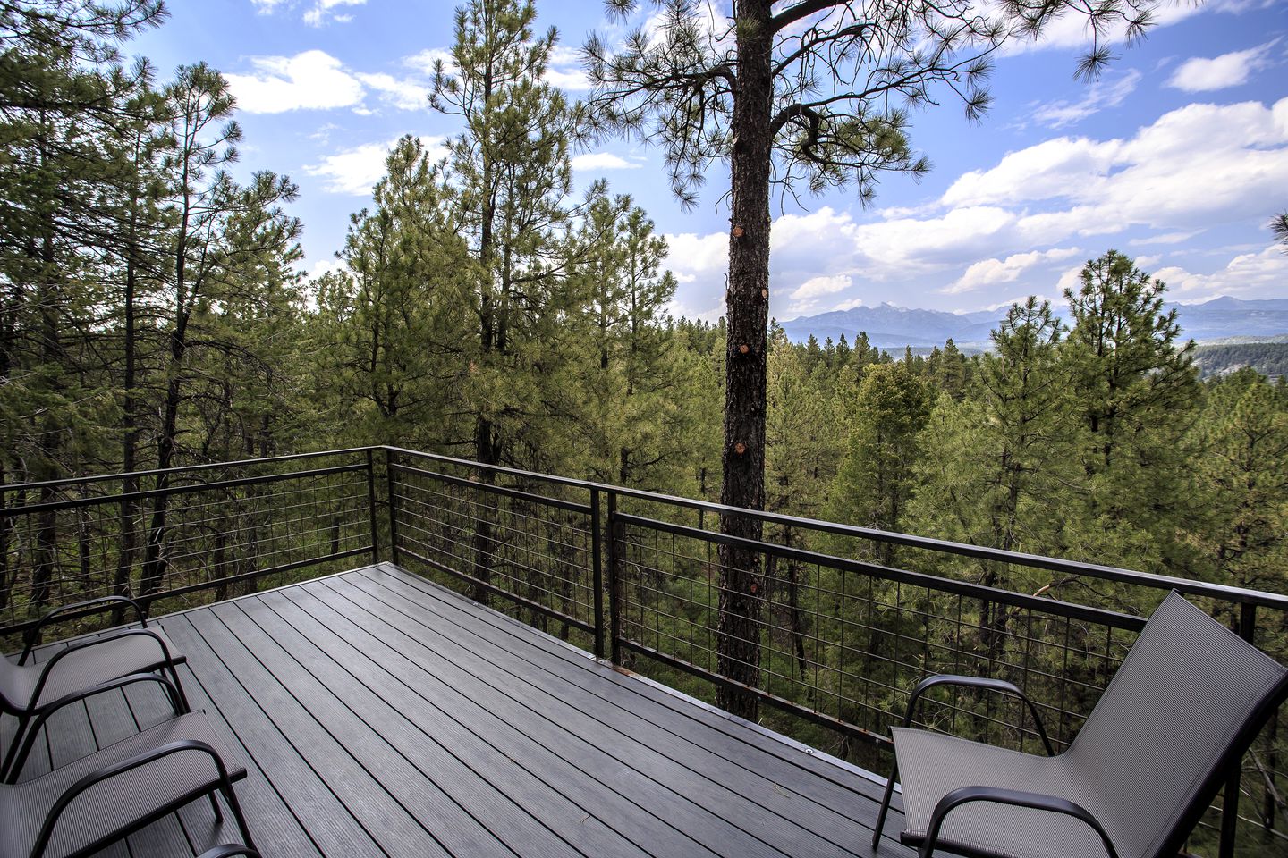 Scenic Cabin Rental for an Off-the-Grid Holiday near Pagosa Springs, Colorado