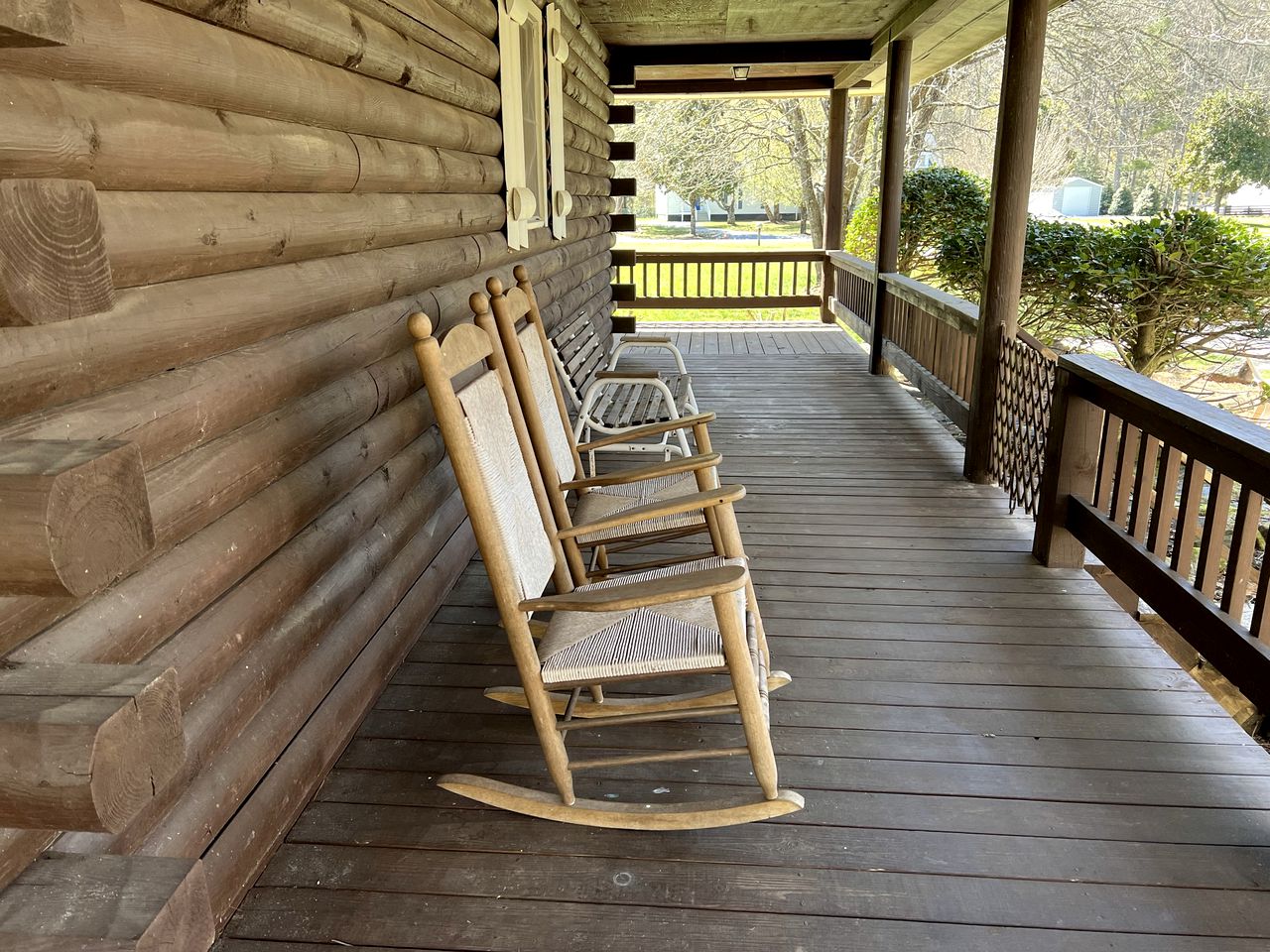 Rustic Log Cabin Rental near Chattahoochee National Forest, Georgia