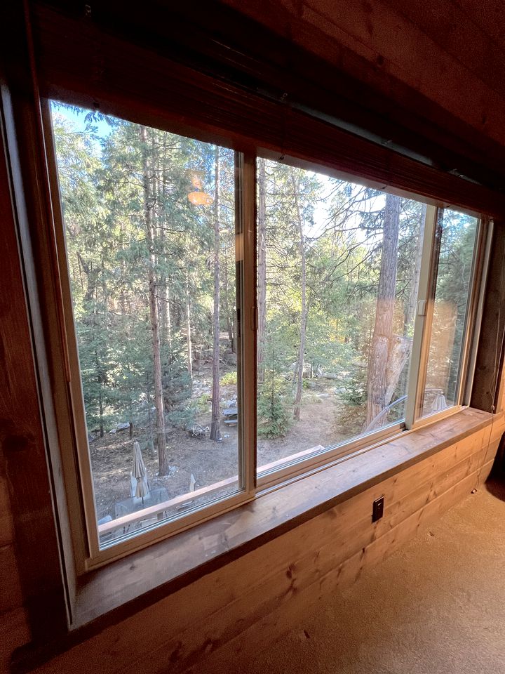 Stunning Log Cabin Retreat for Forest Glamping Escapes in Idyllwild, California
