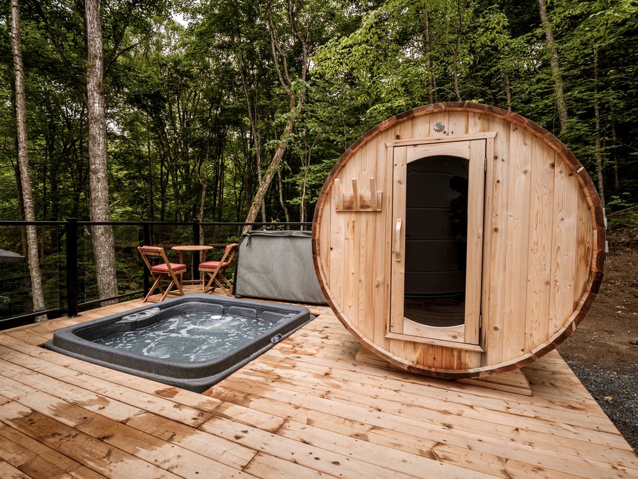 Mont Tremblant Glamping Double Dome, Ideal for a Romantic Escape!