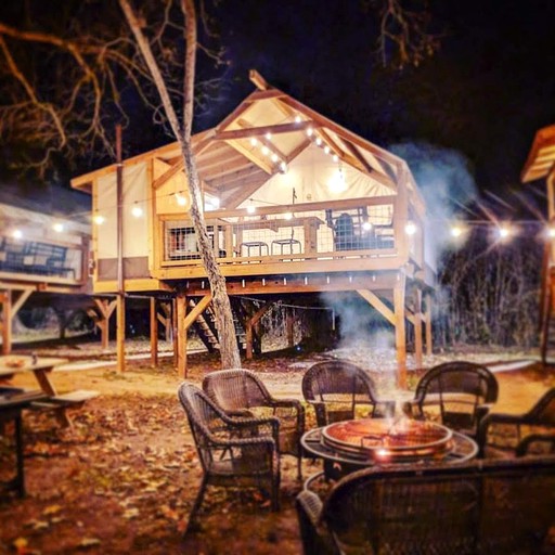 Cabins (United States of America, --, Texas)