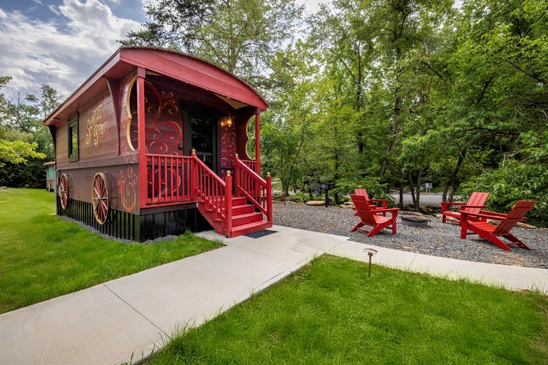 Tiny Houses (United States of America, Peterstown, West Virginia)