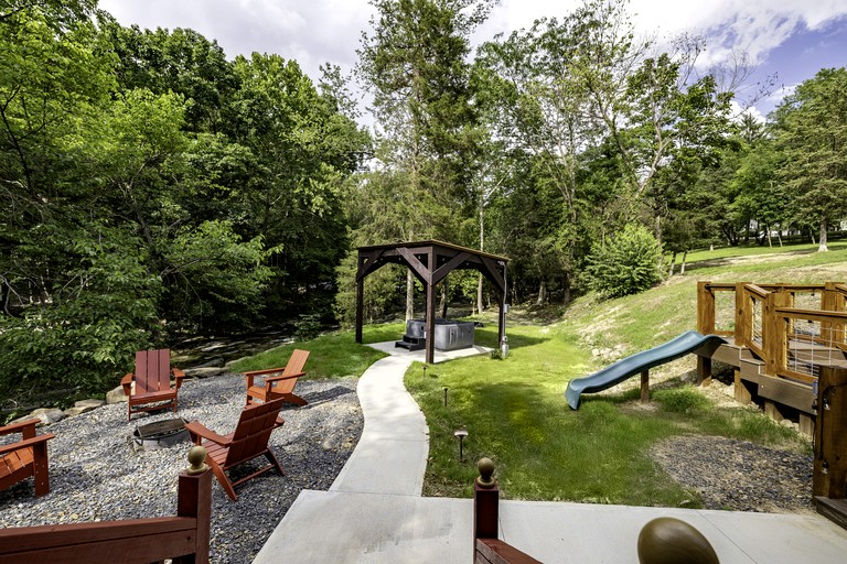 Tiny Houses (United States of America, Peterstown, West Virginia)