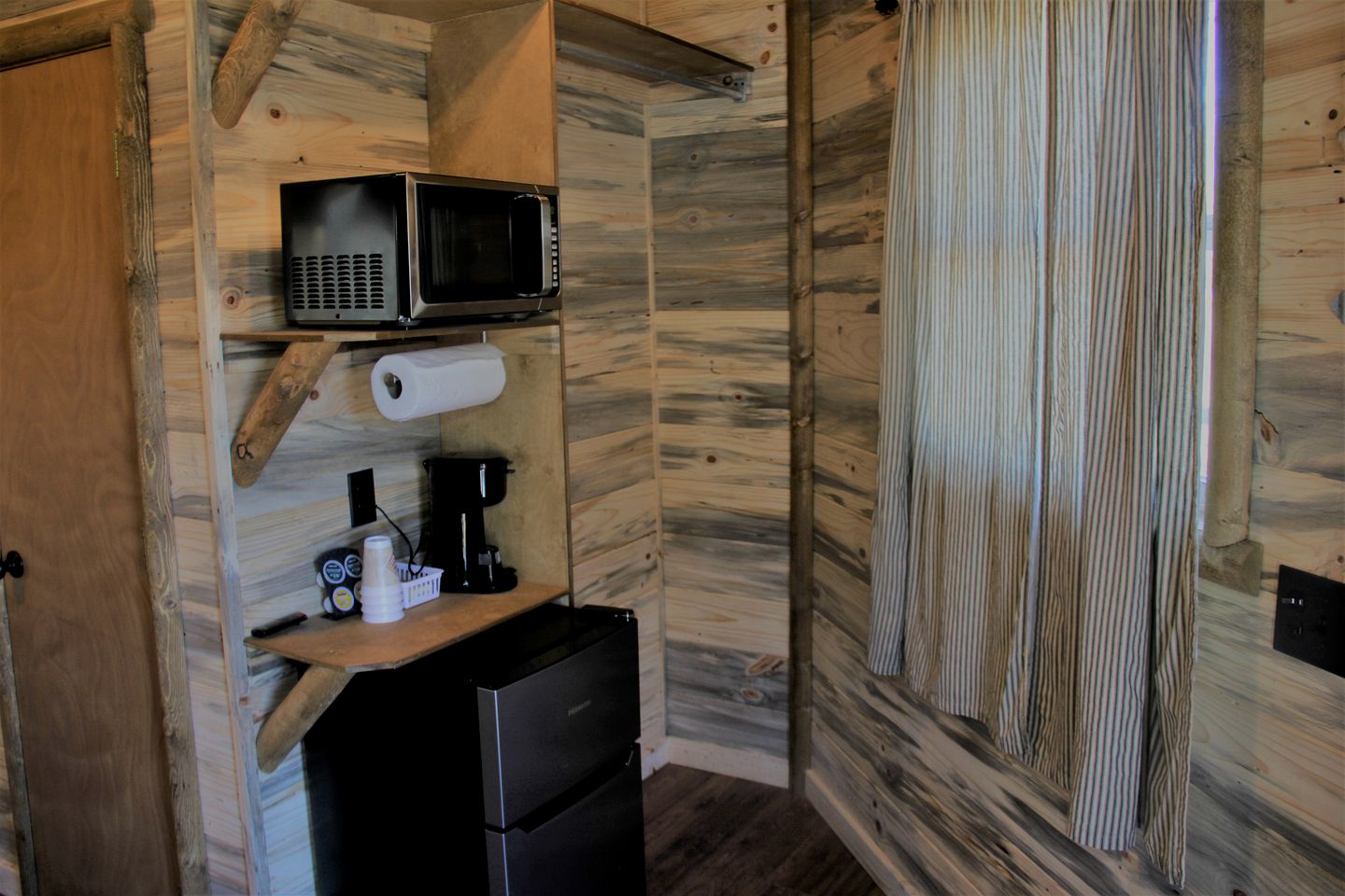 Luxury Tree House in Canton for the Best of Texas Glamping