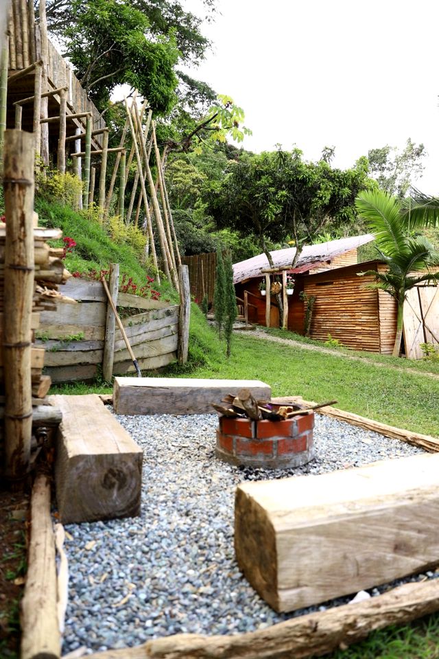 Romantic Cabins with Mountain Views and Jacuzzi in Nature in Antioquia, Colombia