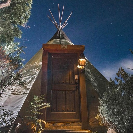 Tipis (United States of America, Geronimo, Texas)