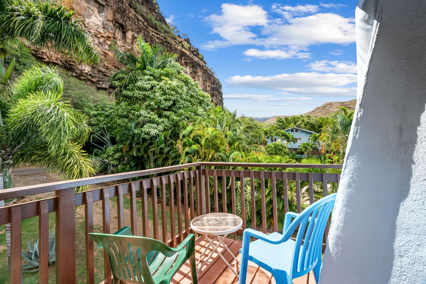 Luxury Dome Nestled in Waimea Valley, Kauai