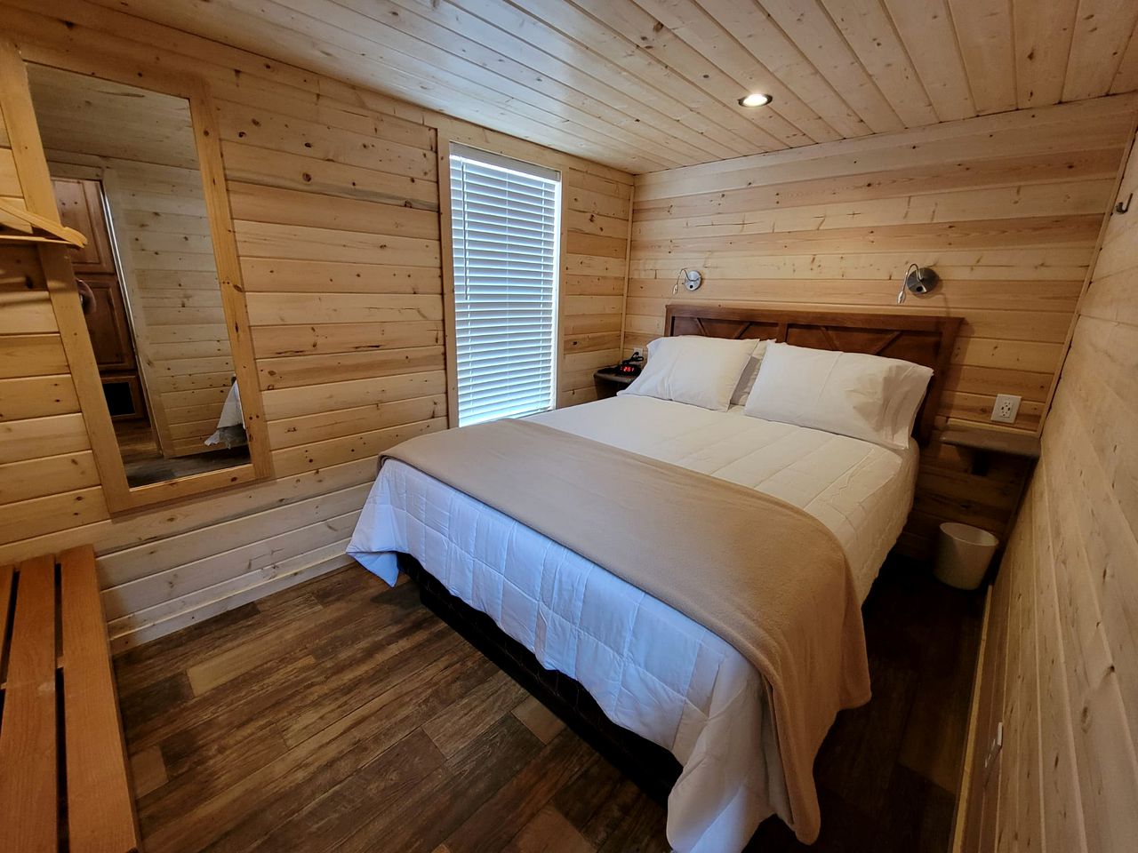 Grand Canyon South Rim Tiny Home, Ideal for a Stargazing Getaway!