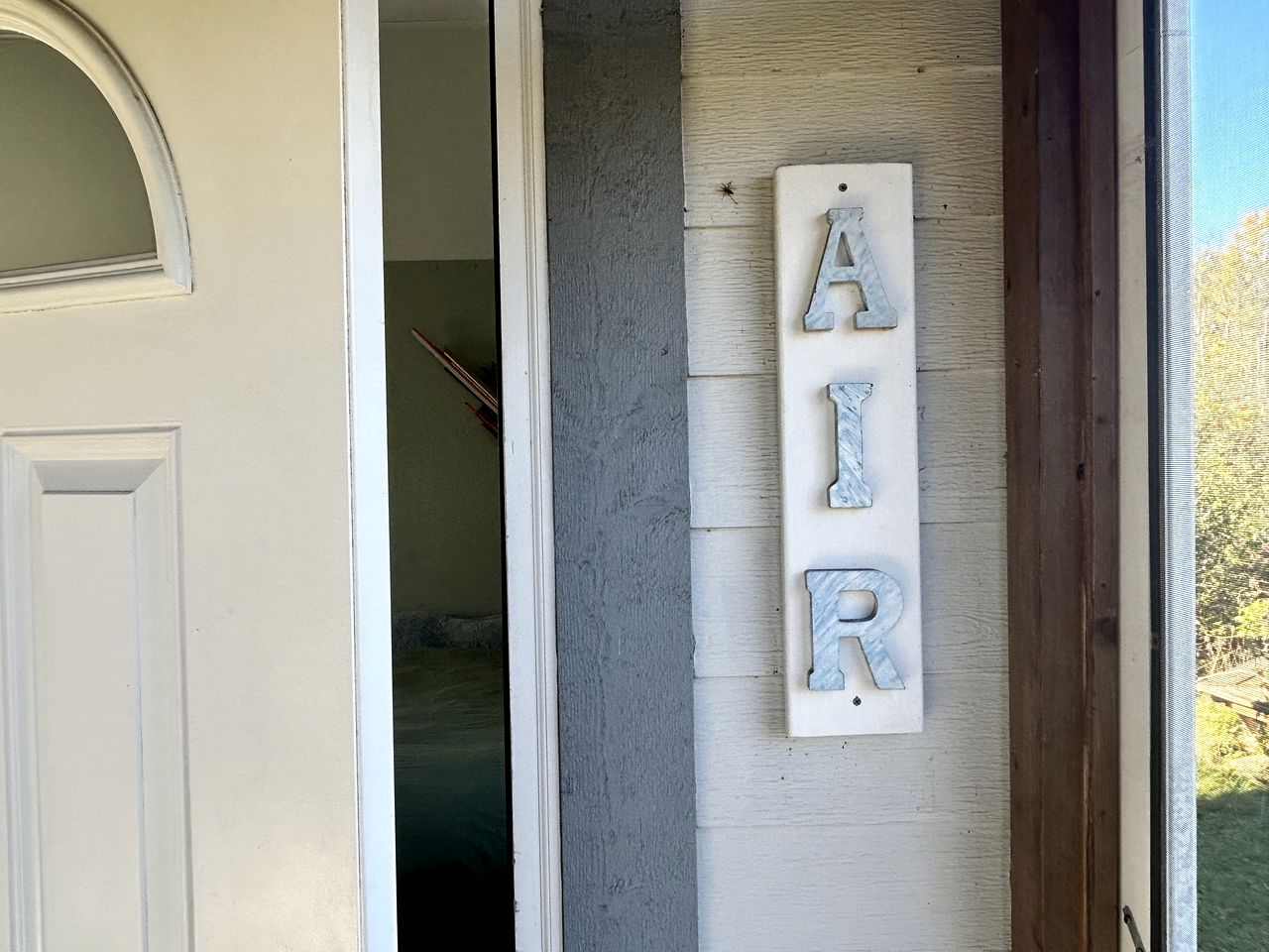 Cozy Eco-Glamping Cabin near Ann Arbor for Yoga and Swimming