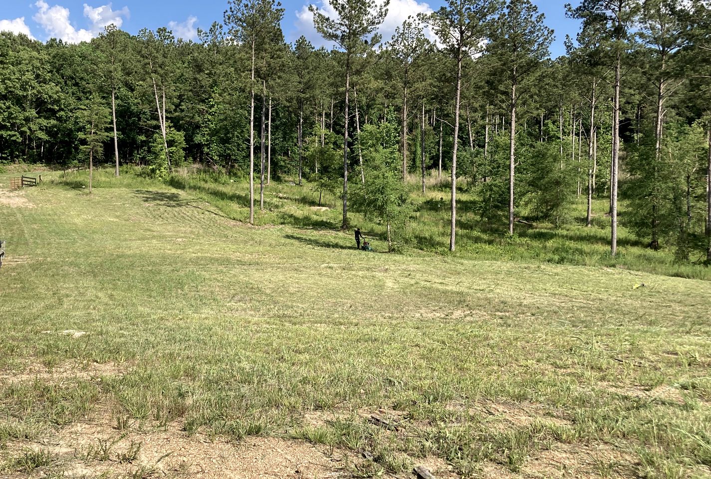 Off-Grid Glamping in Lyerley, Perfect to Explore the Northwest Georgia Mountains